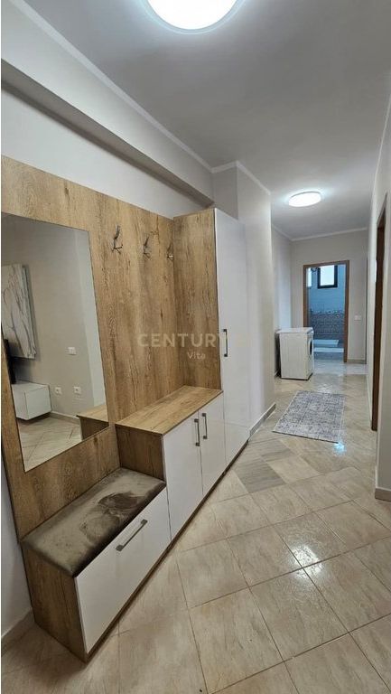Appartamento 2+1 in vendita vicino al Mercato di Frutta e Verdura, Durres !!