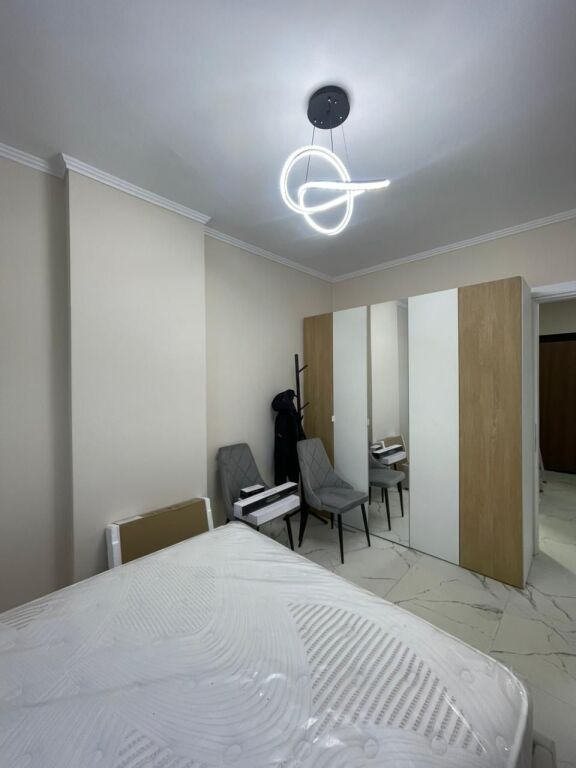 Apartment 1+1 for rent, at Univers City 40,000 lek