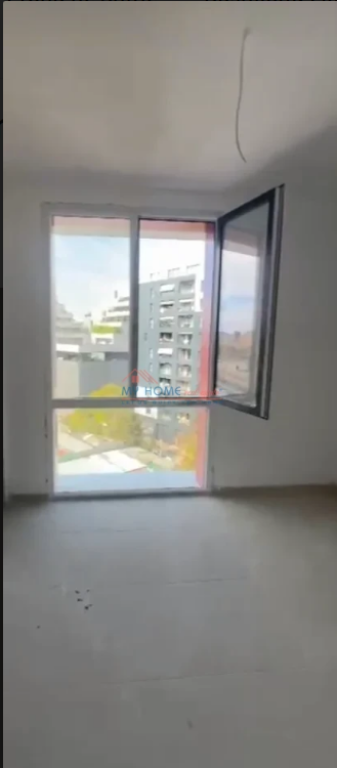 Ufficio in affitto Via Dibra a Tirana