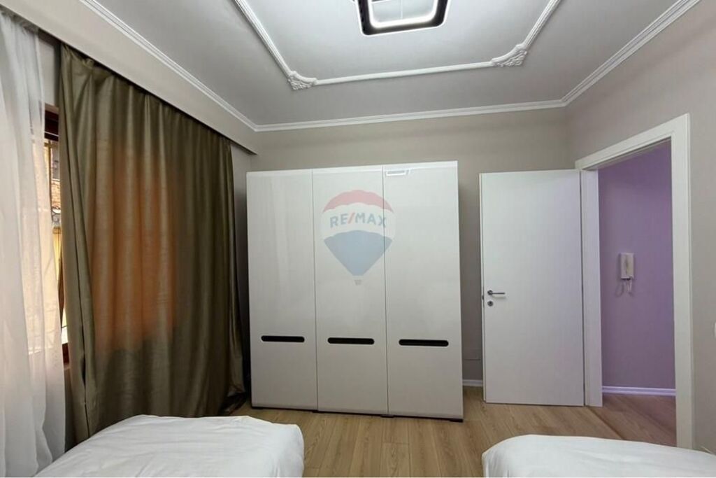 Apartment 2+1+ parking near Gold Villa