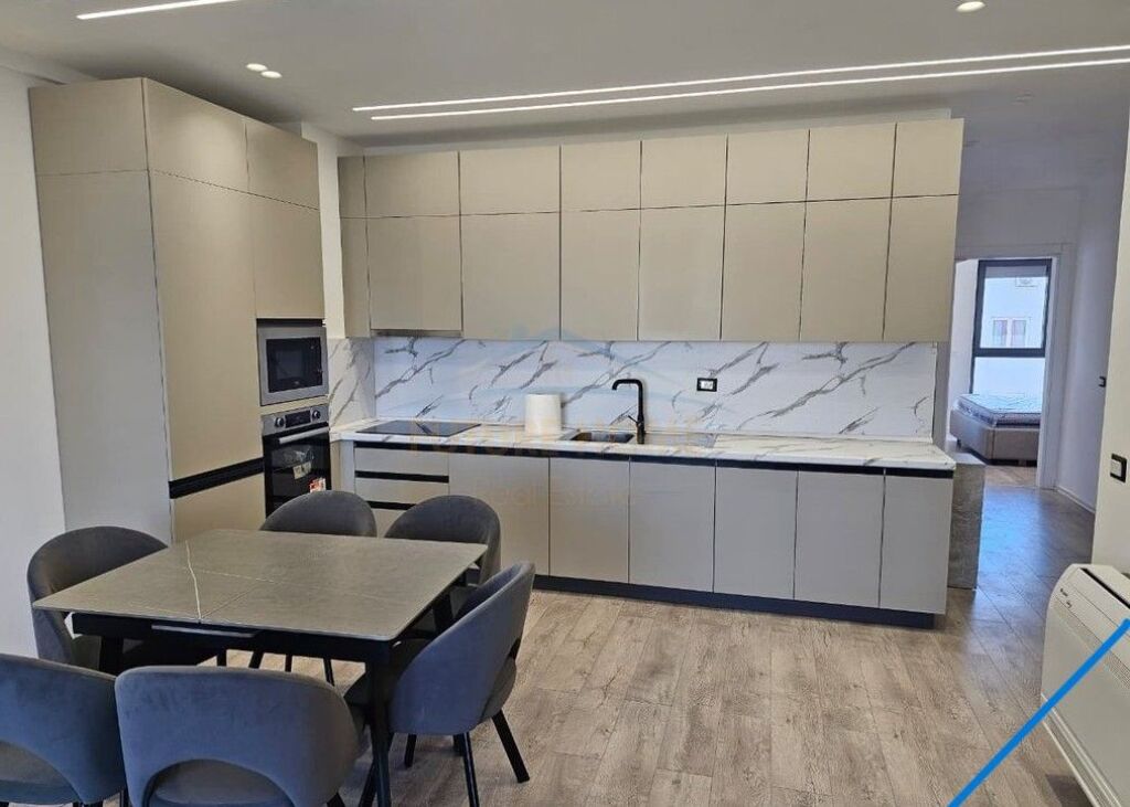 For sale, Apartment 2+1+2, Ndregjoni Complex, Jordan Misja, Tirane.