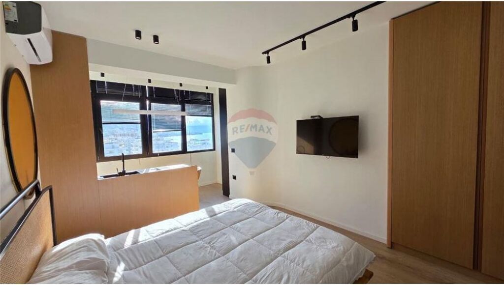 Monolocale + Appartamento 1+1 in vendita a Lungomare
