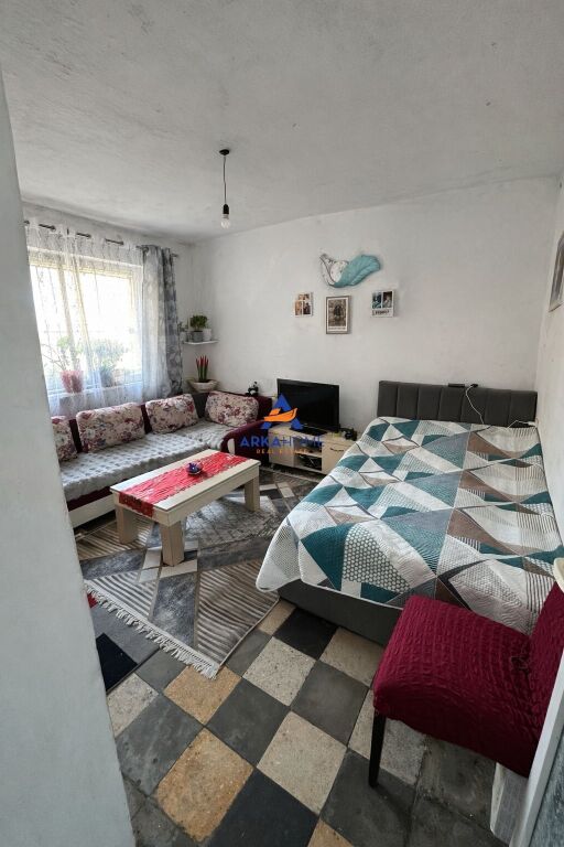 NEGOZIO + MONOLOCALE 65M2 IN VENDITA "VICINO ALLA TOMBA DI BAM{" 115.000 EURO (TRATTABILE)