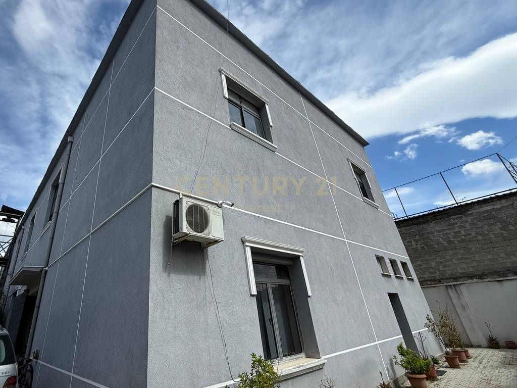 MISTO MAME, WE RENT WAREHOUSE FOR 2,600 € /Month