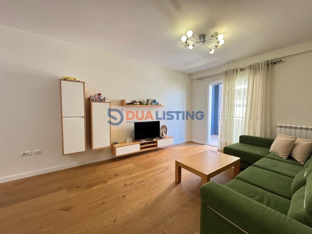 Vendiamo Appartamento 2+1 con Veranda a Kinostudio! 250.000 €