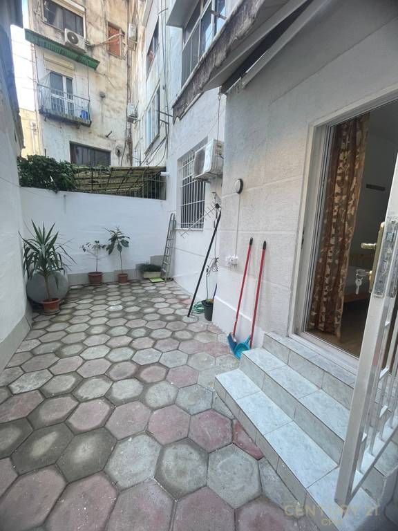 For rent 1+1 at Pazari i Ri, near Optika Roma 600 € /Month
