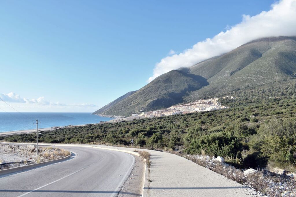 FOR SALE APARTMENT 2+1+VERANDA "GREEN COAST2, PALASE" 430,000 EURO