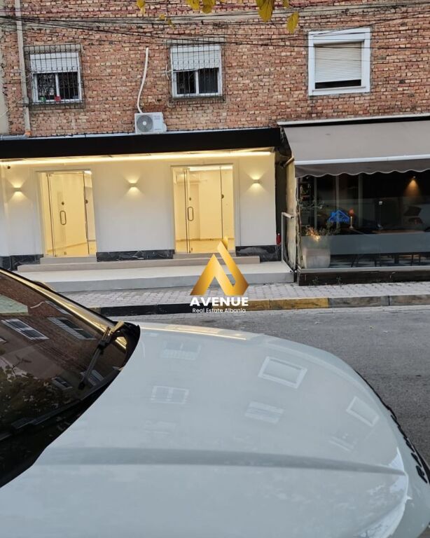 LOCALE IN AFFITTO – 21 DICEMBRE, VICINO AL MERCATO JOENA, TIRANA