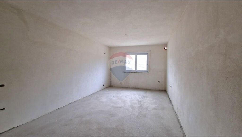 ✨ APPARTAMENTO 2+1 IN VENDITA – VLORË, VIA PELIVAN LESKAJ ✨