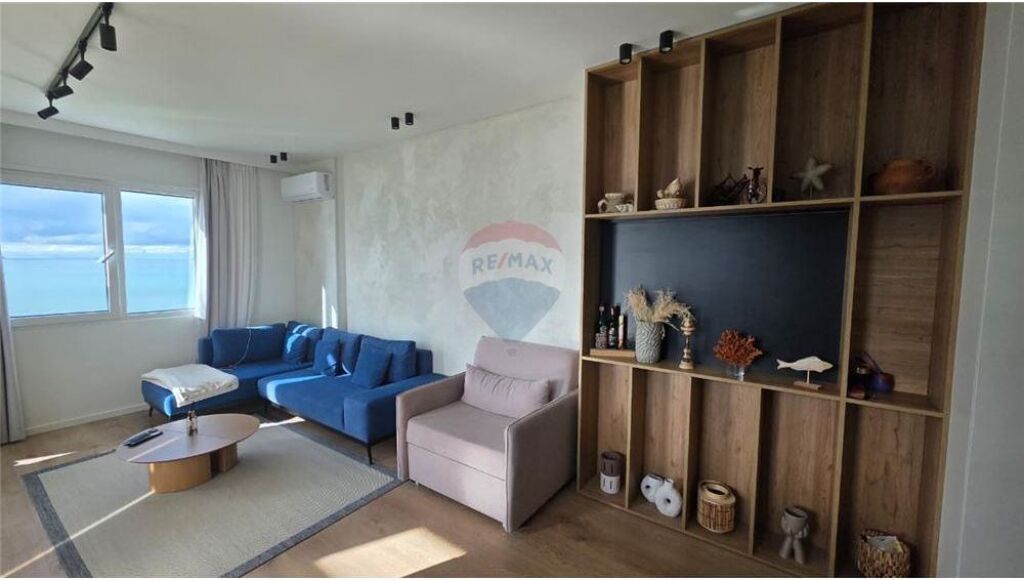 Monolocale + Appartamento 1+1 in vendita a Lungomare