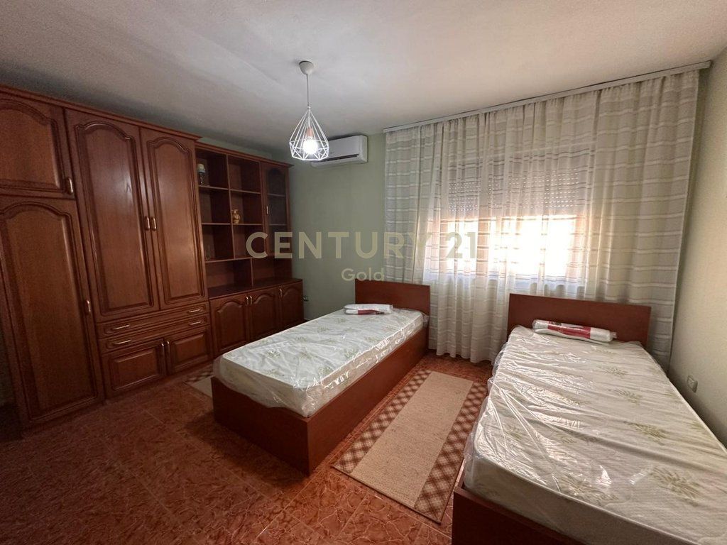 FOR RENT 2+1 APARTMENT NEAR THE FORMER BLOCK NEAR THE UNIVERSITY BOOKSTORE! 600 € /Month
