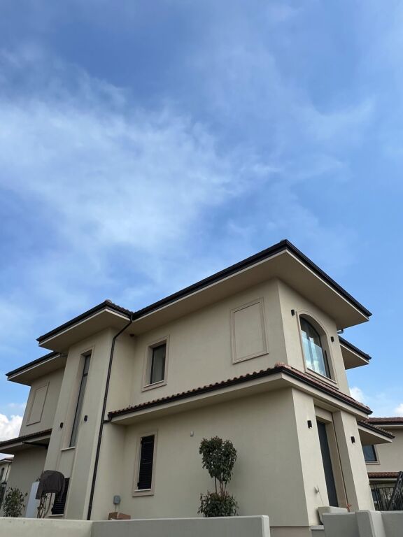Luxury villa for rent in TEG!