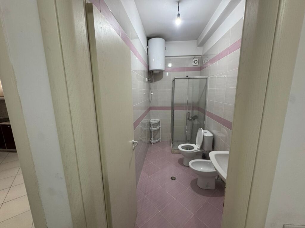 1+1 for rent at Liqeni Thate