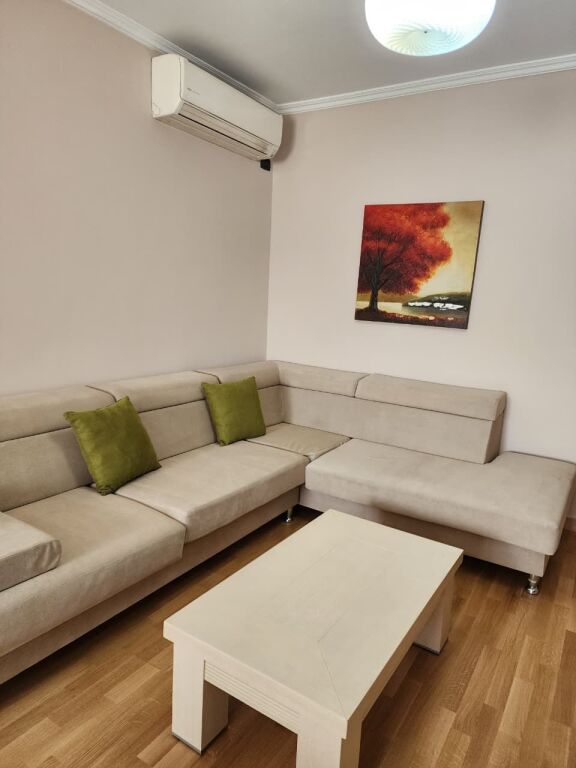 APARTMENT 1+1 FOR RENT ON HOXHA TASIM STREET