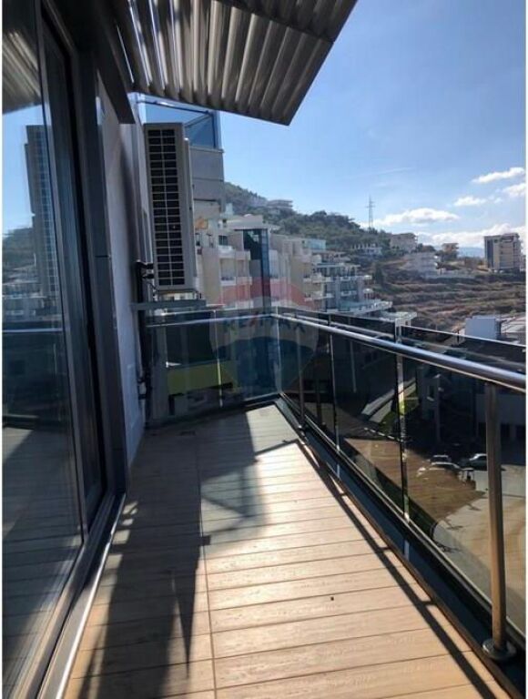 Appartamento - In Vendita - Via Dhimitër Konomi, Vlorë