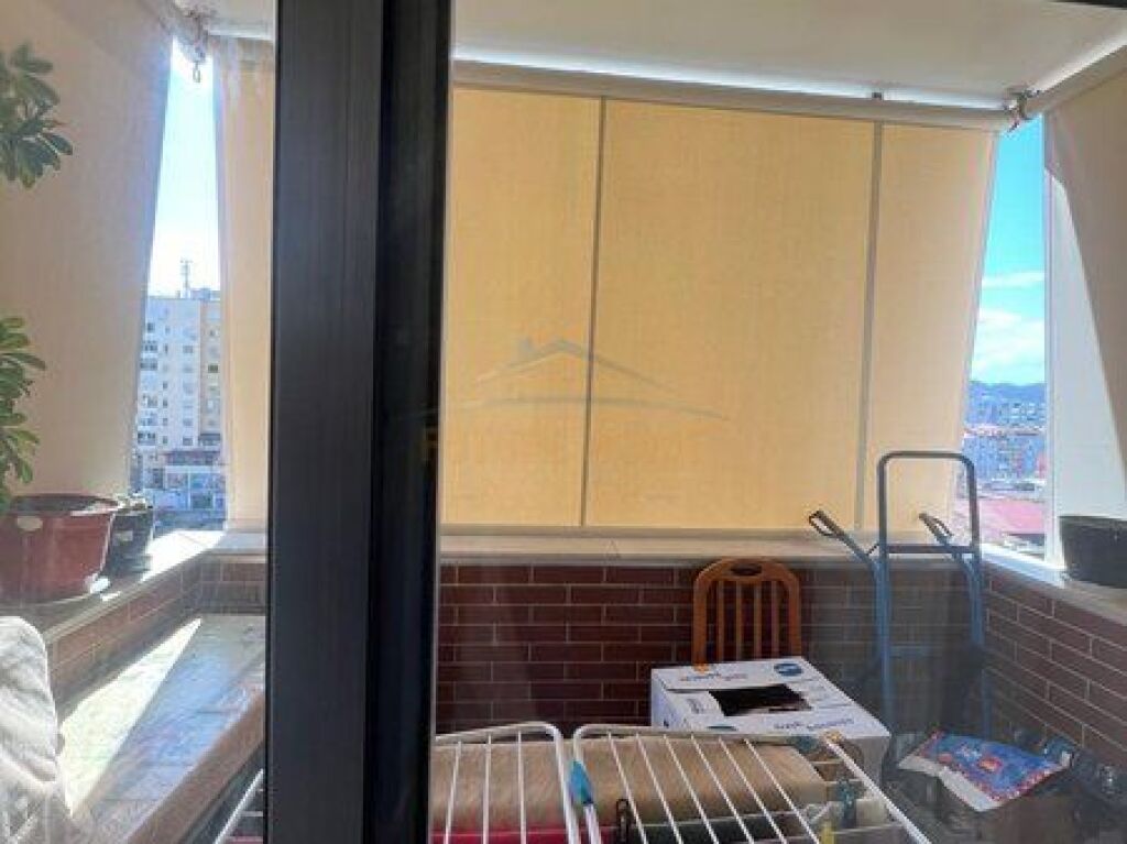 In vendita, Appartamento 2+1, Comune di Parigi, Tirana