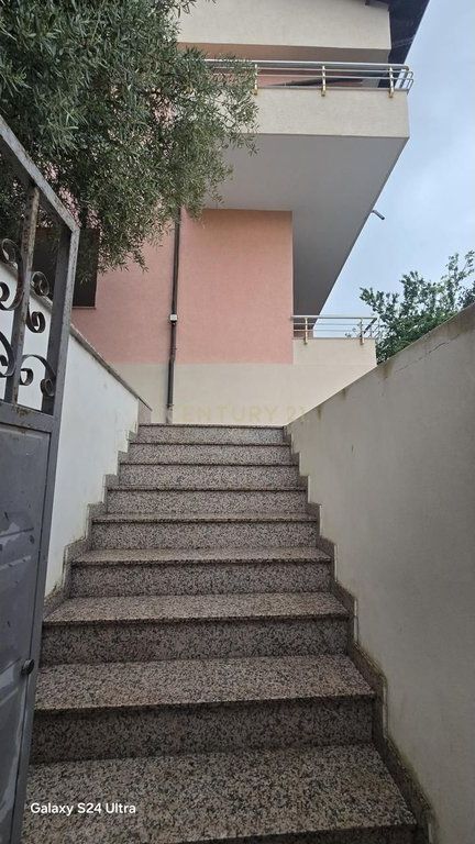 VILLA IN VENDITA NEL CENTRO DI DURAZZO !!!!!!!!!