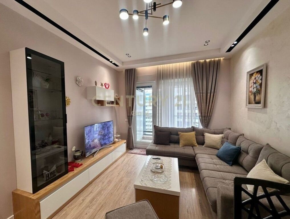 LUXURY 1+1 APARTMENT FOR RENT IN THE MAGNET COMPLEX