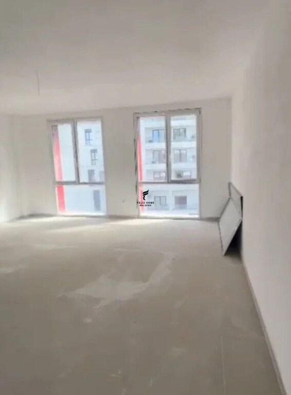 OFFICE FOR RENT 148 M2 DIBRA STREET 90,000 LEKE
