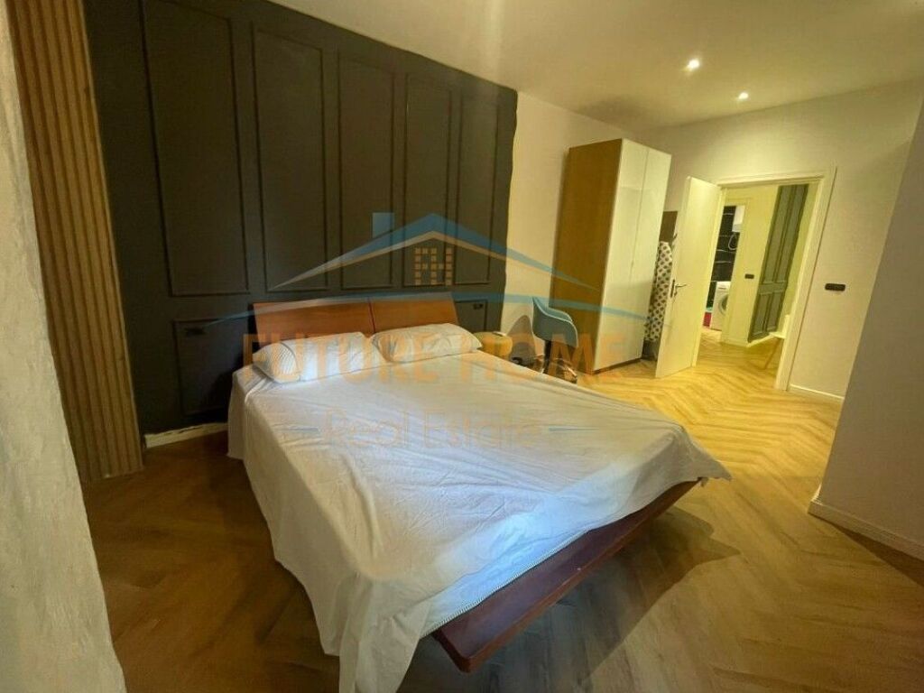 For sale, Duplex 2+1+2, Myslym Shyri