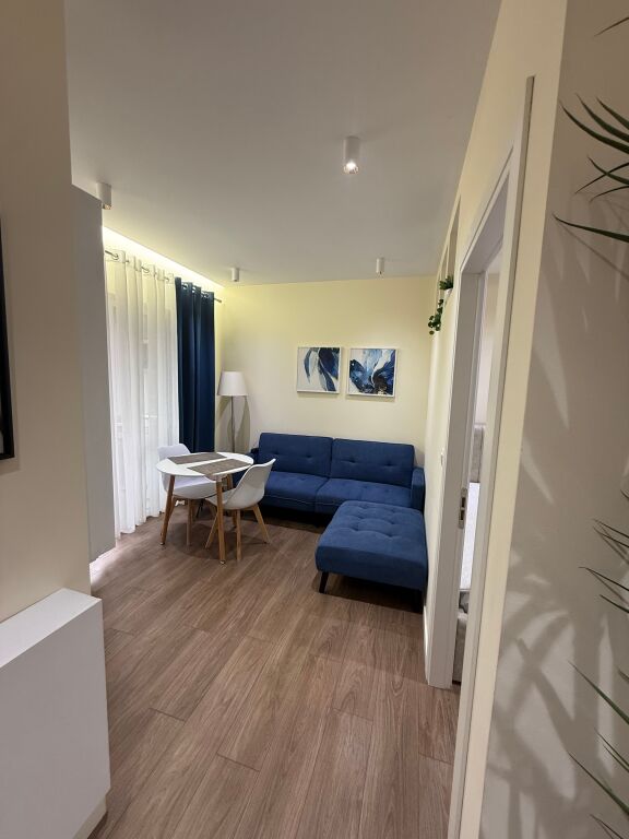 Apartament /garsoniere me qera tek mine peza 500 euro
