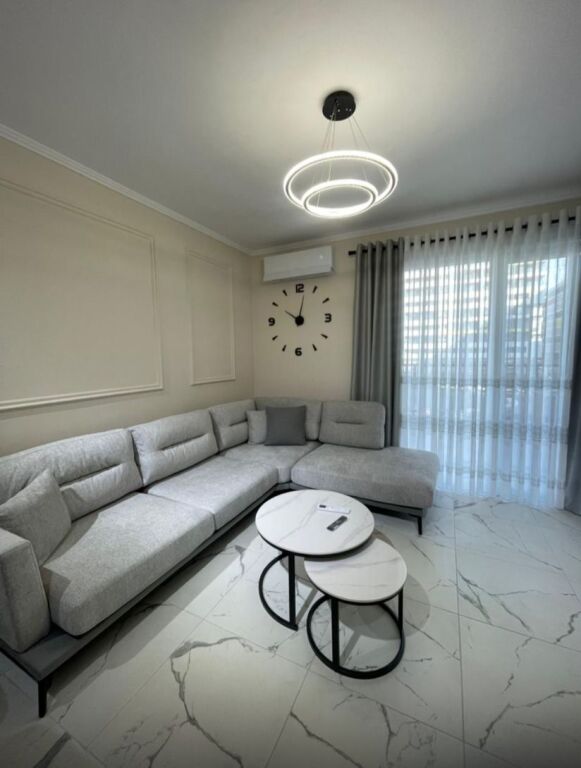 Apartment 1+1 for rent, at Univers City 40,000 lek