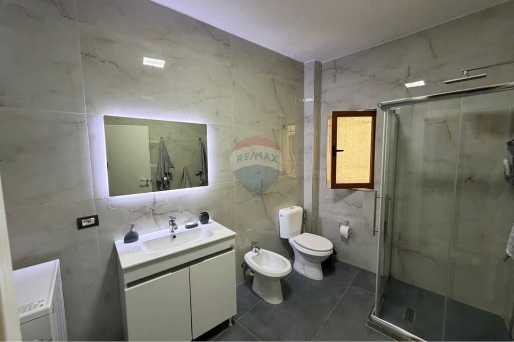 Appartamento in affitto 2+1+ parcheggio vicino a Viles Gold