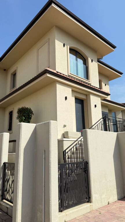 Luxury villa for rent in TEG!