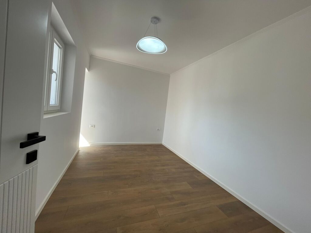 Appartamento 1+1 in vendita al Mercato Elettrico.
