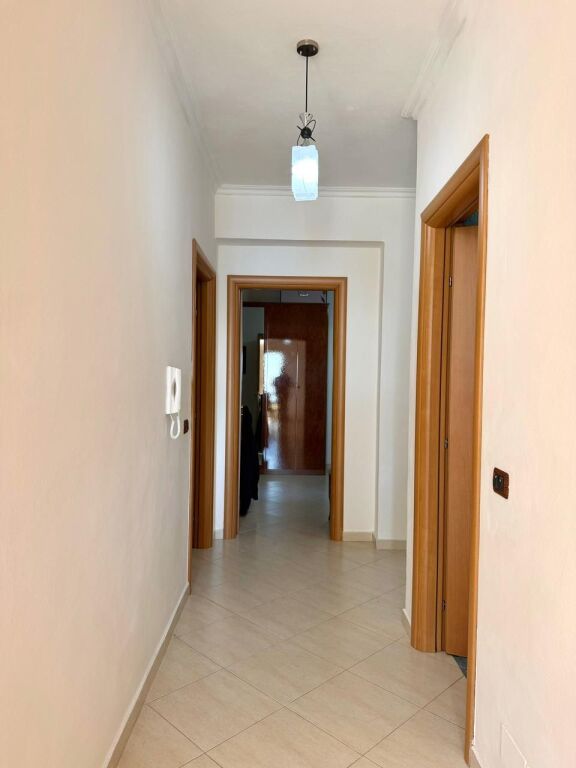 In vendita: Appartamento 2+1+2 bagni Con Vista Mare🌊 Lungomare, Vlore