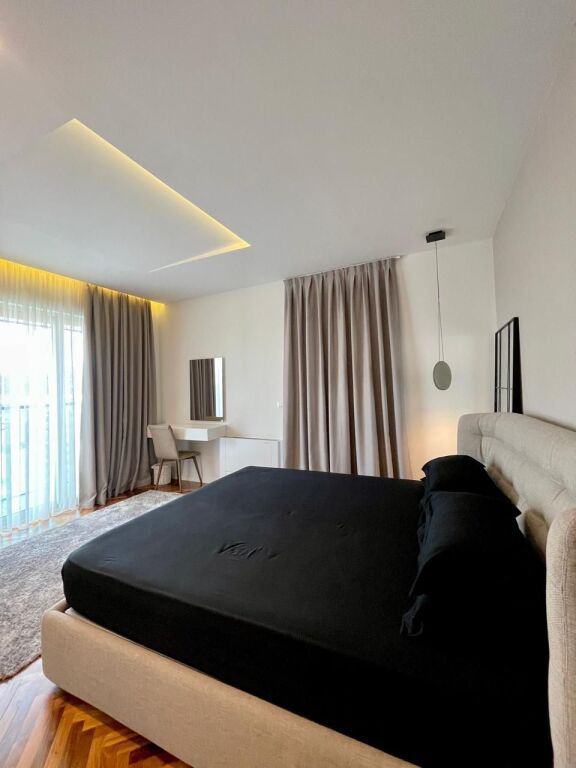 Apartament 2+1+ 2 tualete me qera tek Ambasador 3