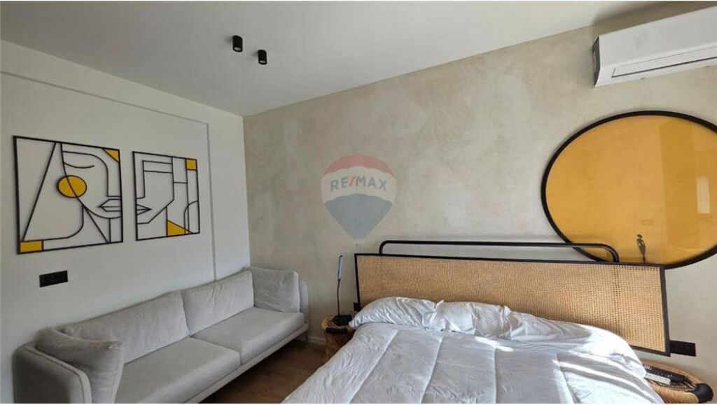 Monolocale + Appartamento 1+1 in vendita a Lungomare