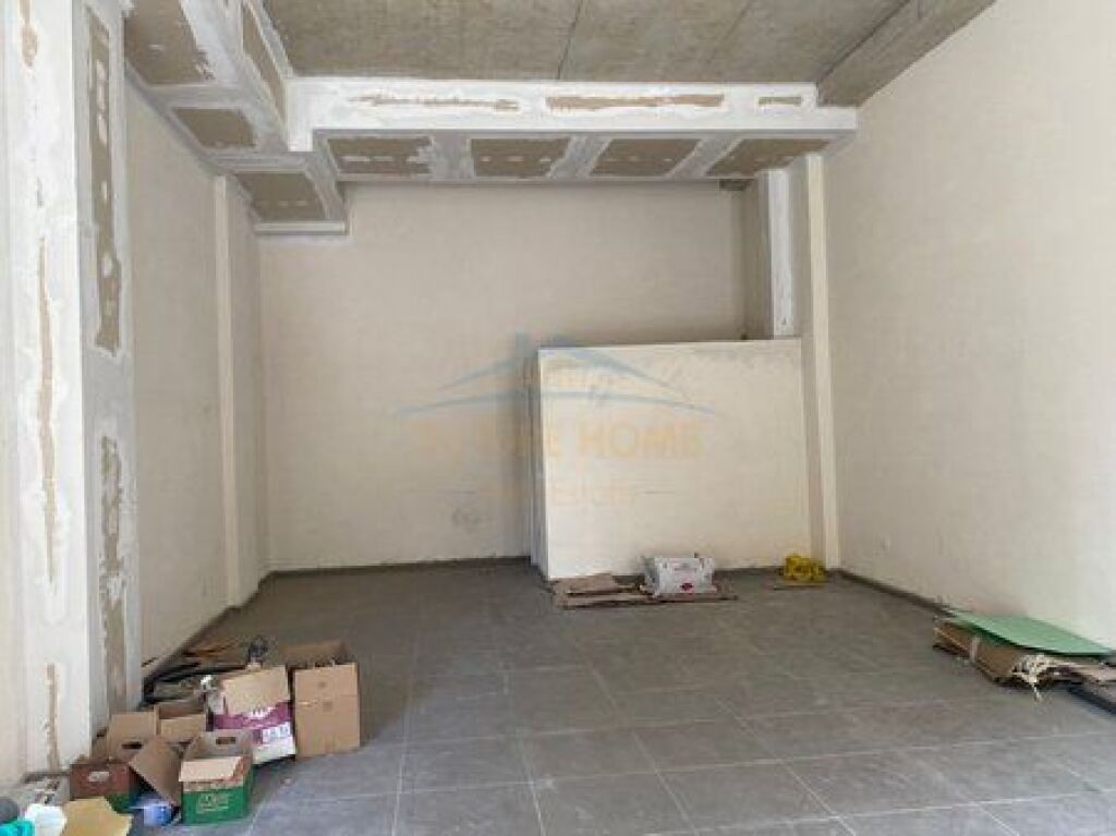 Affitto, Locale Commerciale, Rruga e Dibres, Tirane Empire67057