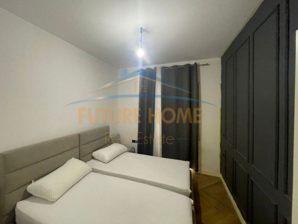 For sale, Duplex 2+1+2, Myslym Shyri