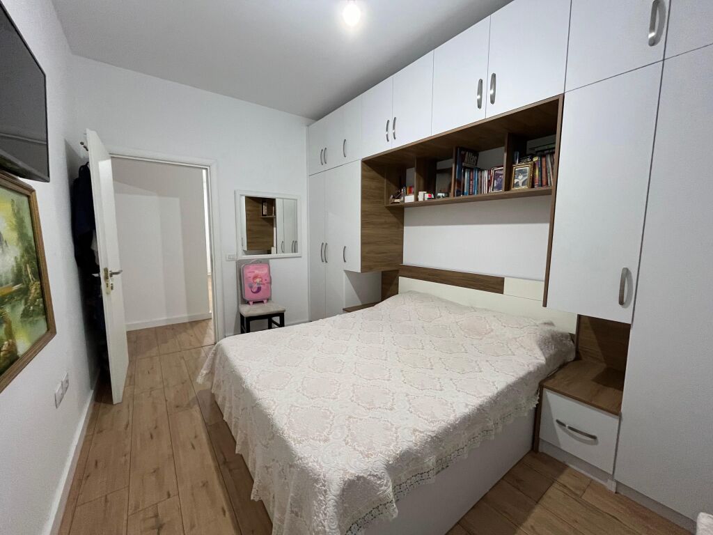 Apartament 2+1 per shitje ne Shkoze!