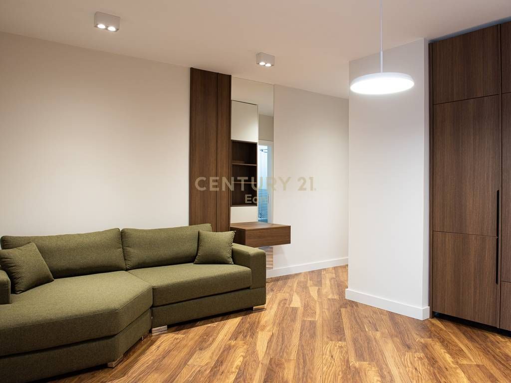 SUPER APPARTAMENTO 1+1 IN VENDITA NEL CENTRO DI DURAZZO!