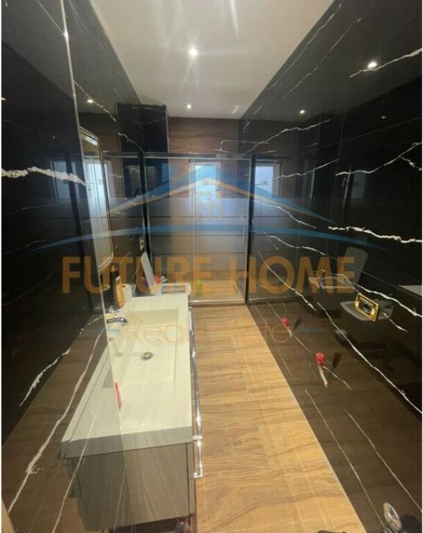 For sale, Duplex 2+1+2, Myslym Shyri