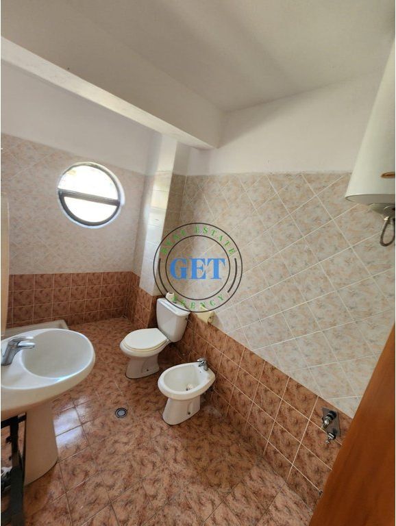 Appartamento 1+1 in vendita, Spiaggia Ferroviaria, Durrës.