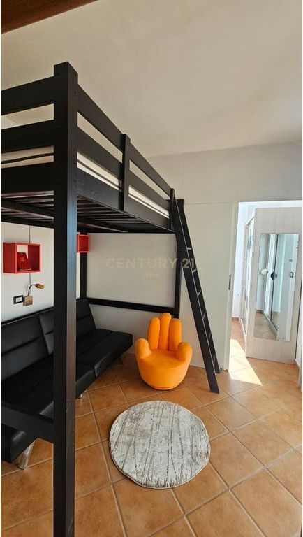 Appartamento 2+1 in Vendita con Vista Mare a Scoglio di Kavaja, Durazzo !!