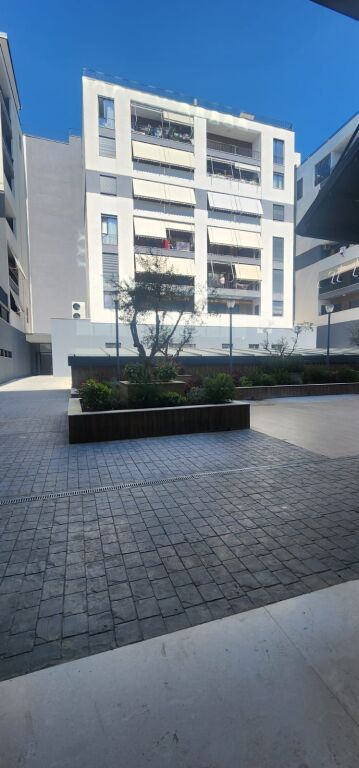 Multifunctional commercial space for rent – Relux Residence, Shkozë