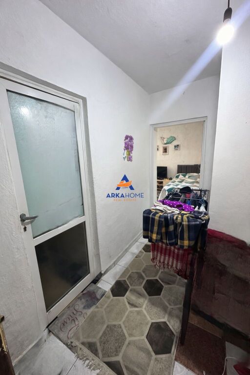 NEGOZIO + MONOLOCALE 65M2 IN VENDITA "VICINO ALLA TOMBA DI BAM{" 115.000 EURO (TRATTABILE)