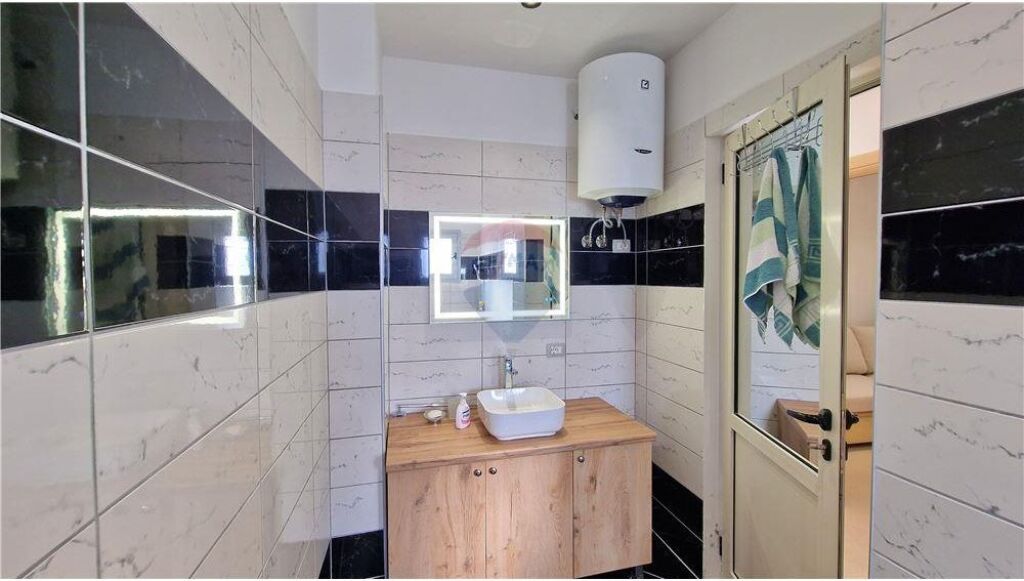 🌊✨ APPARTAMENTO 2+1 IN VENDITA – LUNGOMARE, VLORA ✨🌊