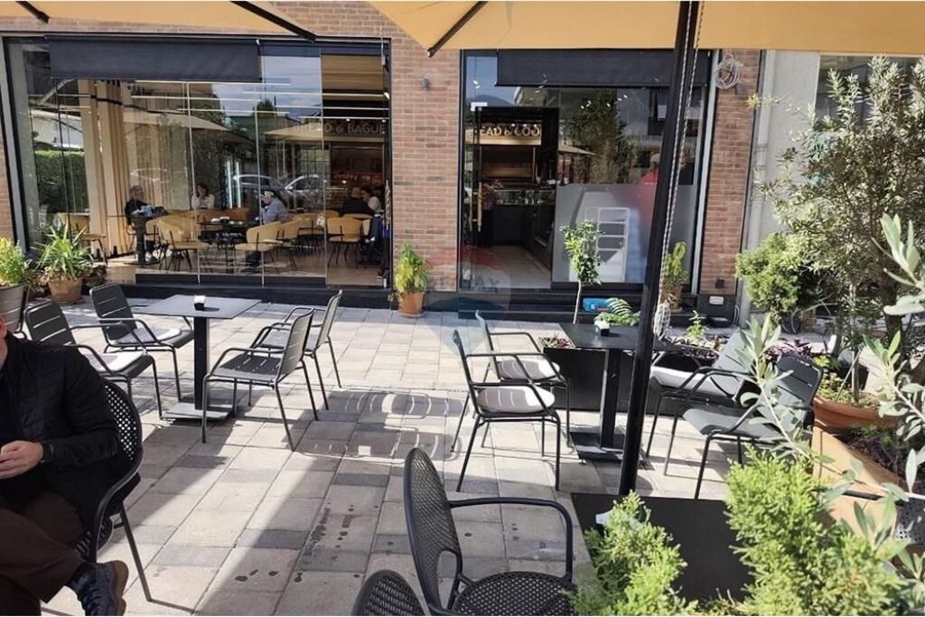 Business Unit for Sale on Kavaja Street