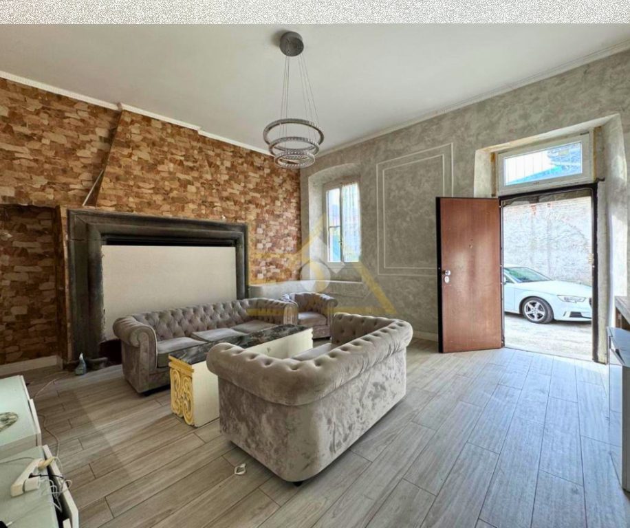 Villa in vendita/scambio – Italia
