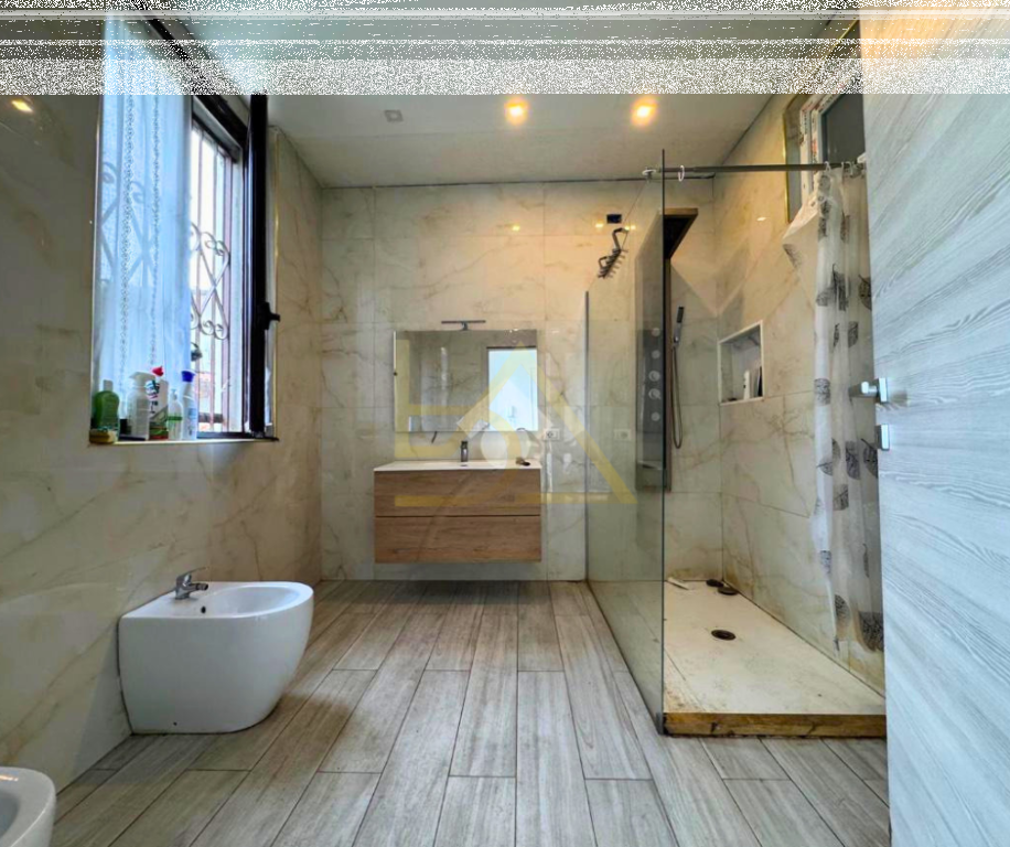 Villa in vendita/scambio – Italia