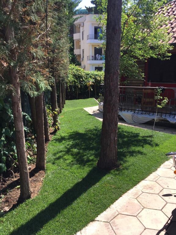 Villa for Sale in Golem
