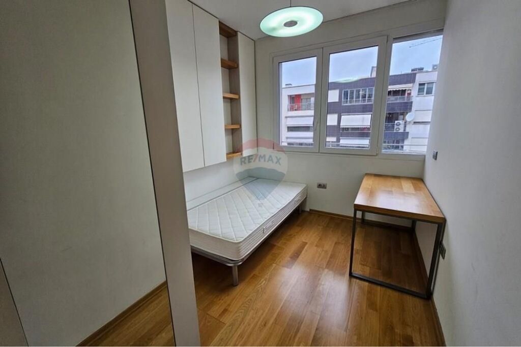 Apartment 3+1+2 for sale near the Tirana Lake