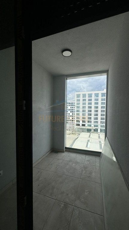 Shitet, Apartament 2+1+2, Akses Tirana, Ish Sheshi Shqiponja
