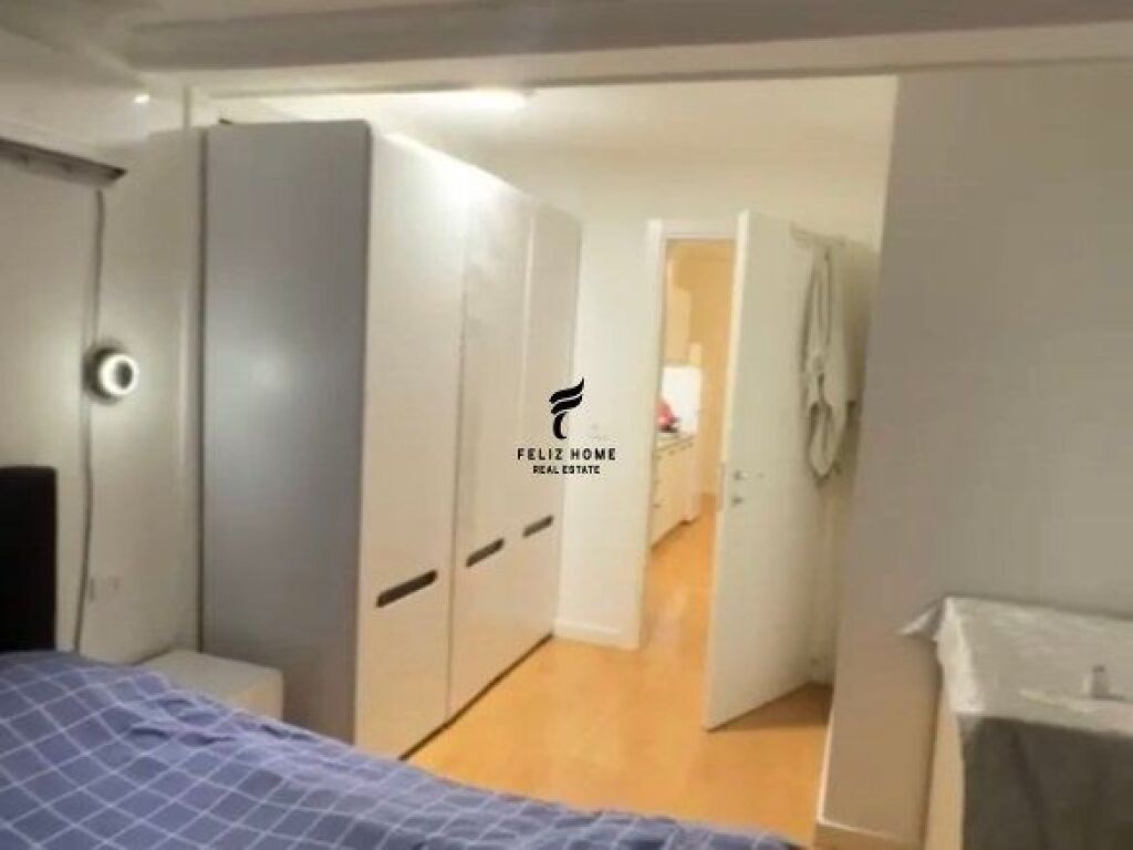 APARTAMENT ME QERA 2+1 BLLOK 80.000 LEKE FH-67618