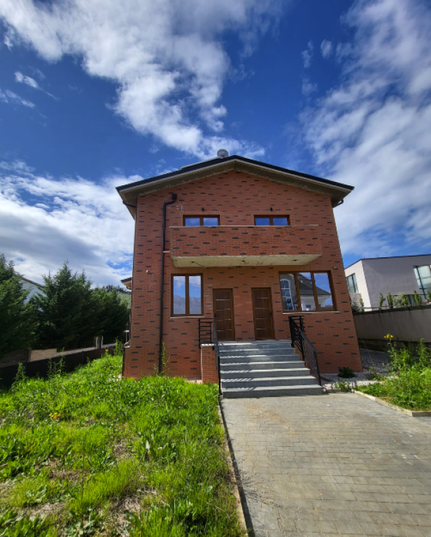 🏡 VILLA FOR RENT – NEAR TEG